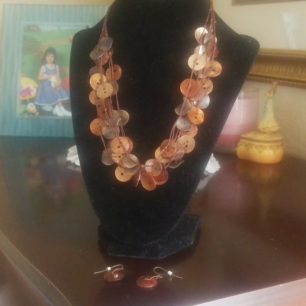 Button Necklace